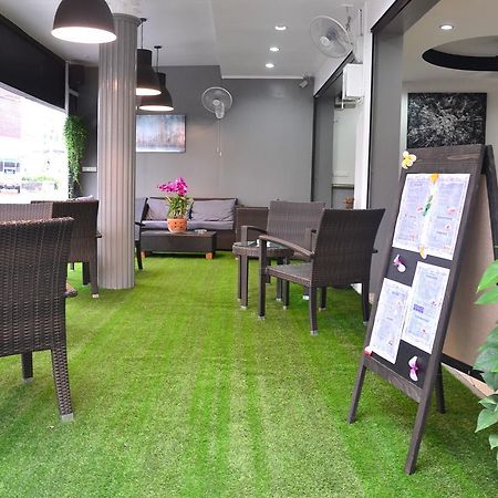 C&C Residence Bistro Restaurant Pattaya Εξωτερικό φωτογραφία