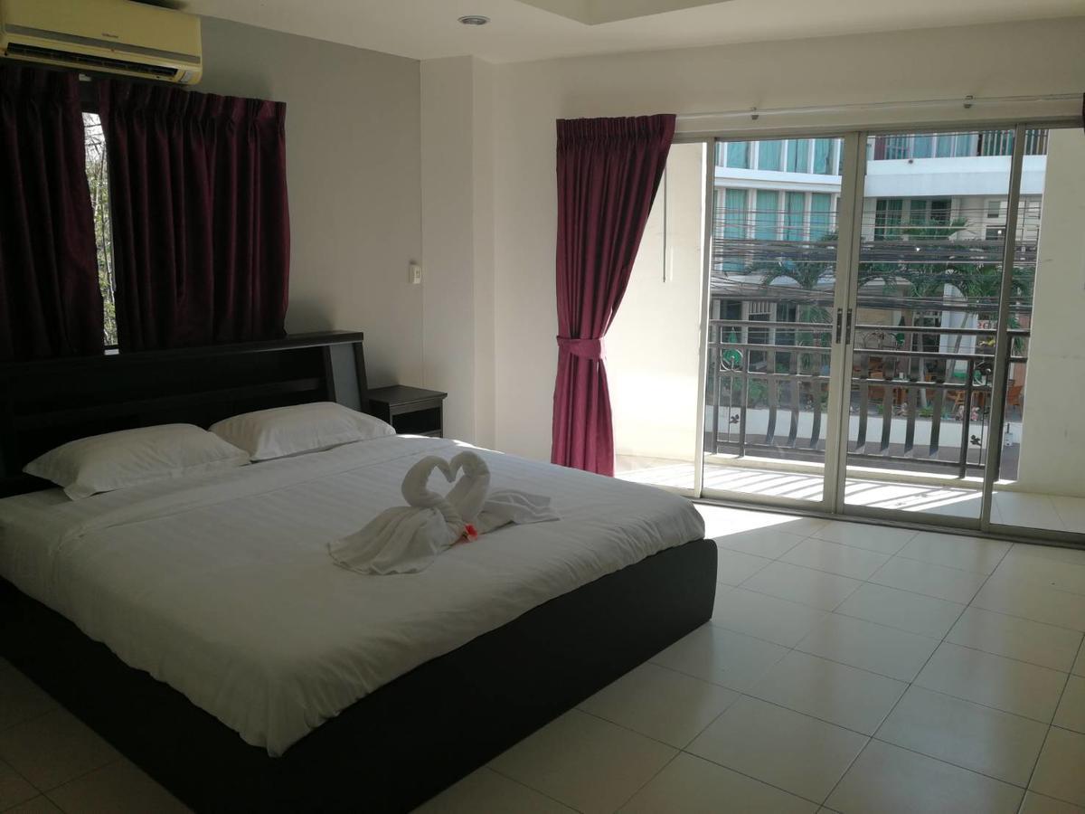 C&C Residence Bistro Restaurant Pattaya Εξωτερικό φωτογραφία