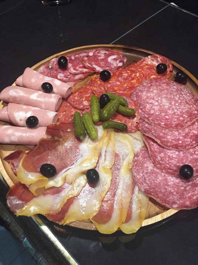 C&C Residence Bistro Restaurant Pattaya Εξωτερικό φωτογραφία