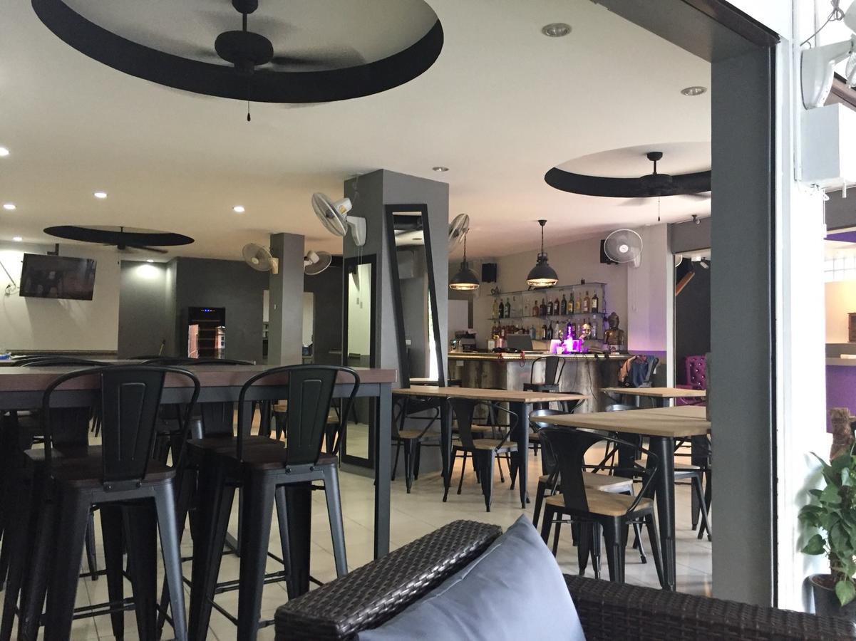 C&C Residence Bistro Restaurant Pattaya Εξωτερικό φωτογραφία