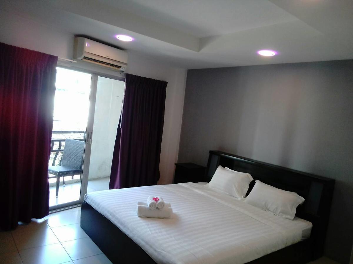 C&C Residence Bistro Restaurant Pattaya Εξωτερικό φωτογραφία